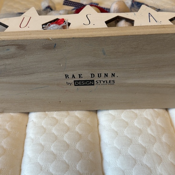 Rae Dunn Patriotic Gnome Trio 11” x 11” - Picture 6 of 8